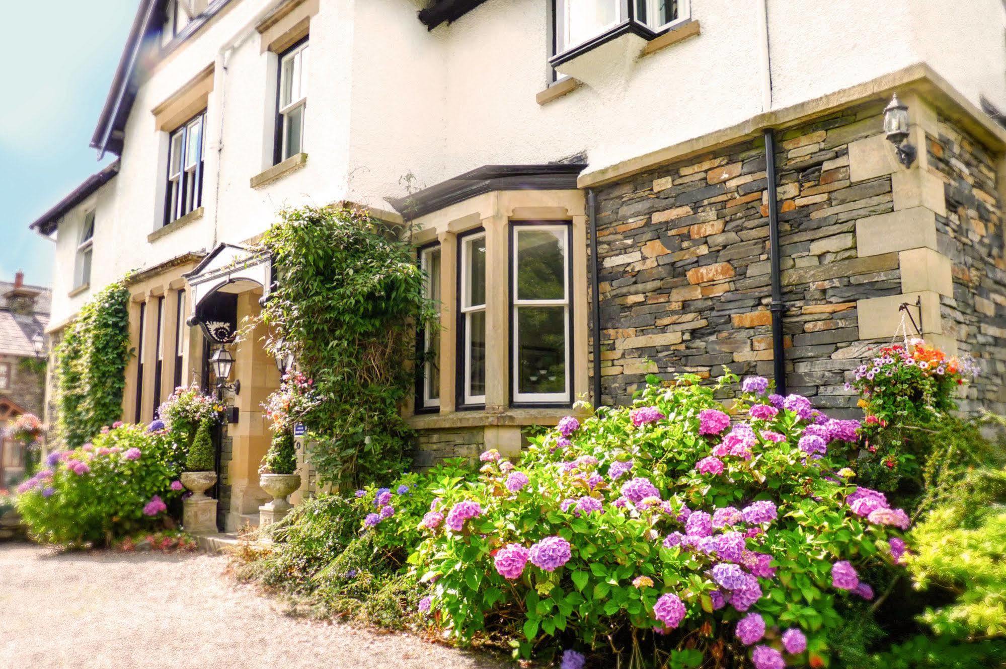 Chestnuts Guest House (Adults Only) Windermere Exteriör bild