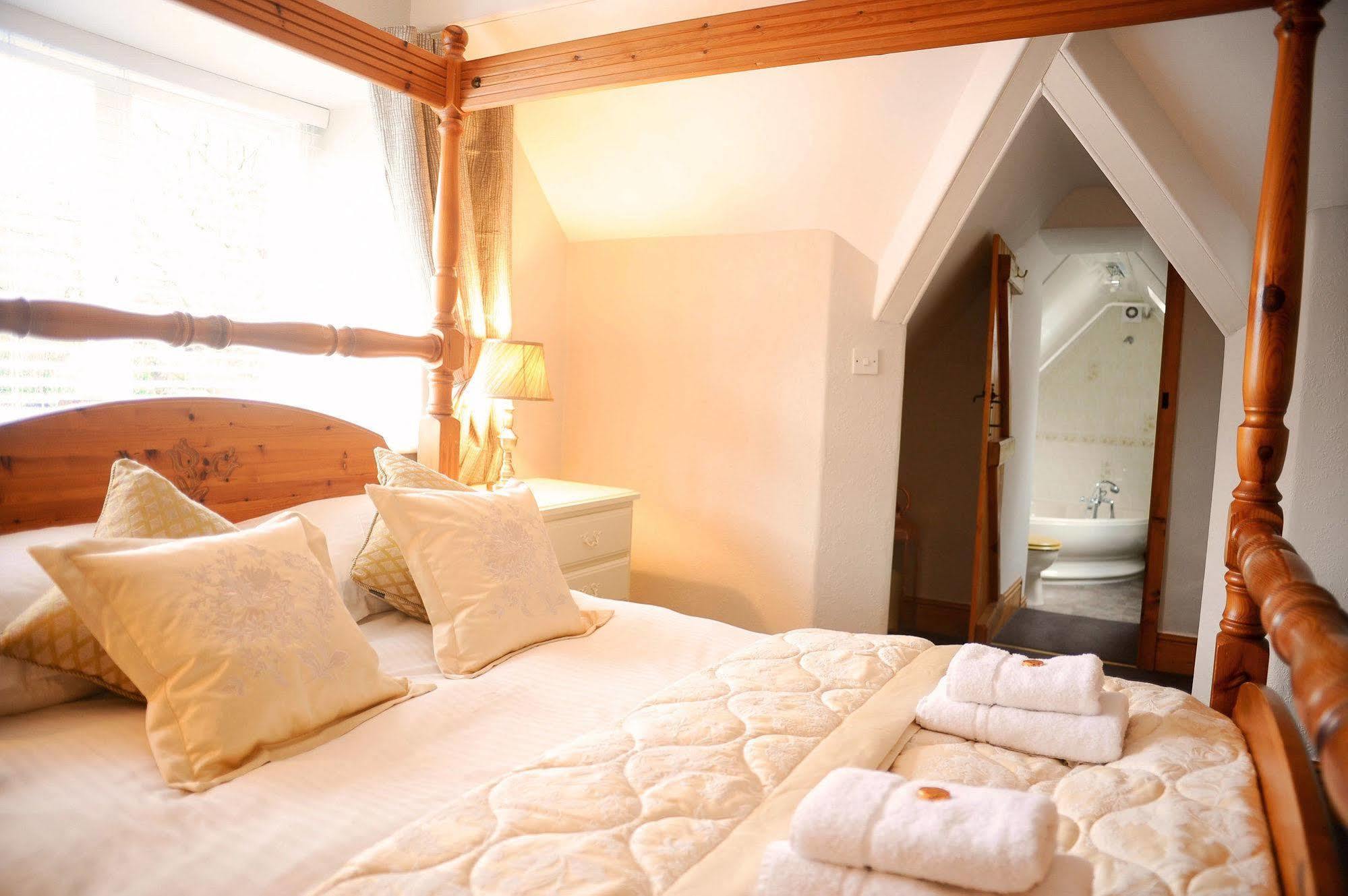 Chestnuts Guest House (Adults Only) Windermere Exteriör bild